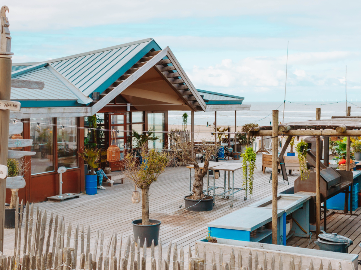 strandtent_afhuren_zandvoort.png