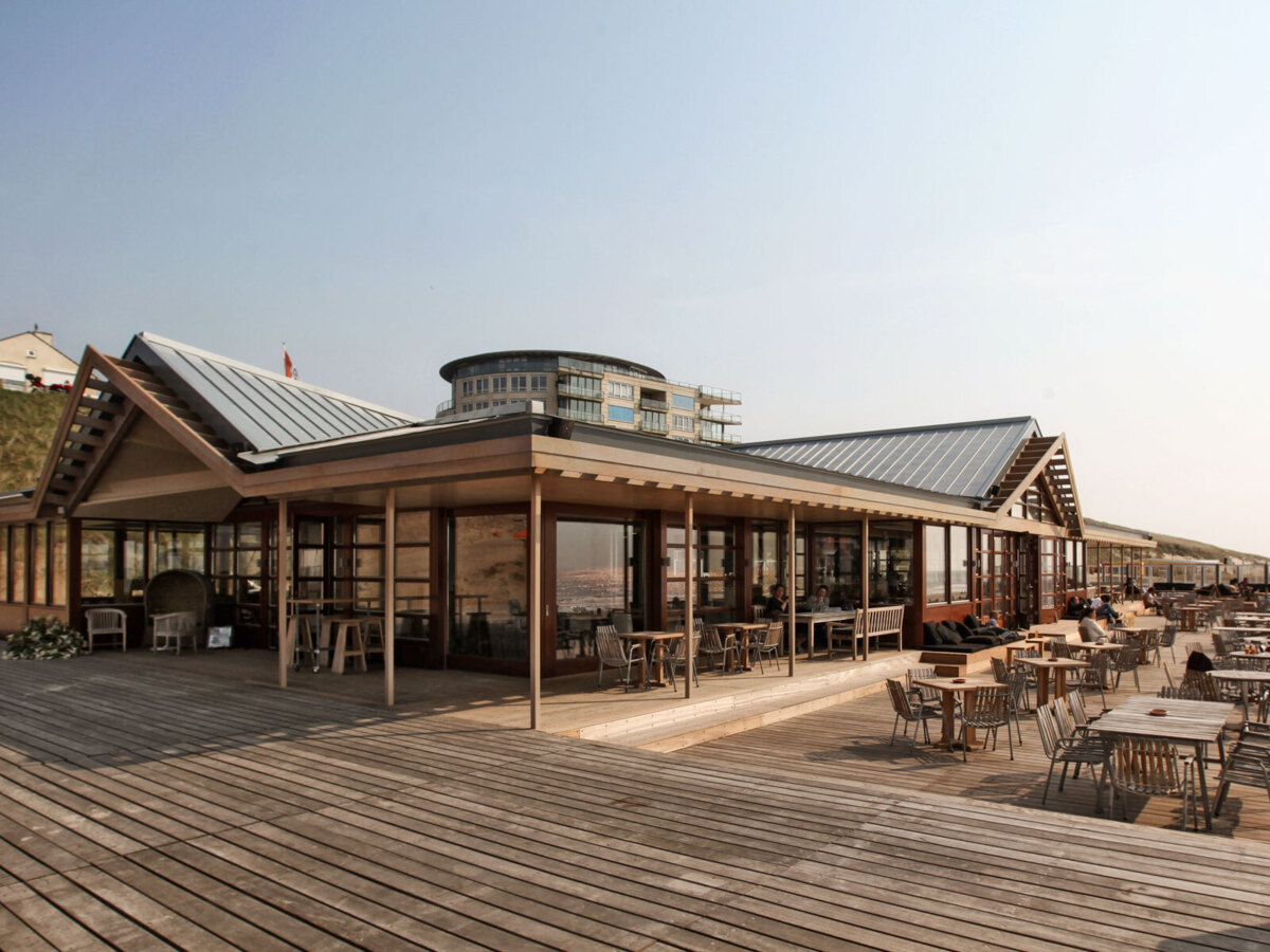 strandpaviljoen_zandvoort.jpg