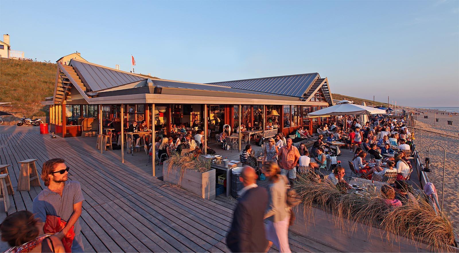 Strrandtent_Terrassen_en_Ingang_2.jpg Strrandtent_Terrassen_en_Ingang_2.jpg